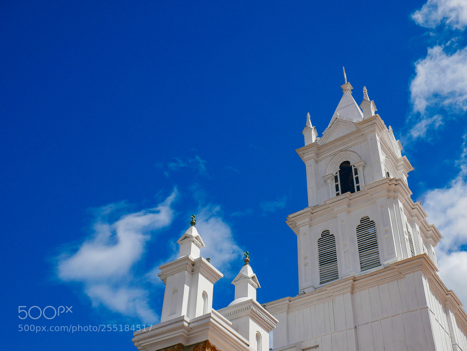 Panasonic Lumix DMC-G85 (Lumix DMC-G80) sample photo. White church under blue photography
