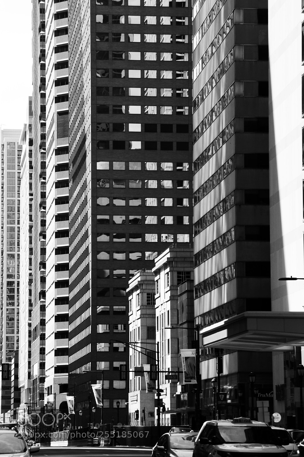 Canon EOS 60D sample photo. Urban canyon photography