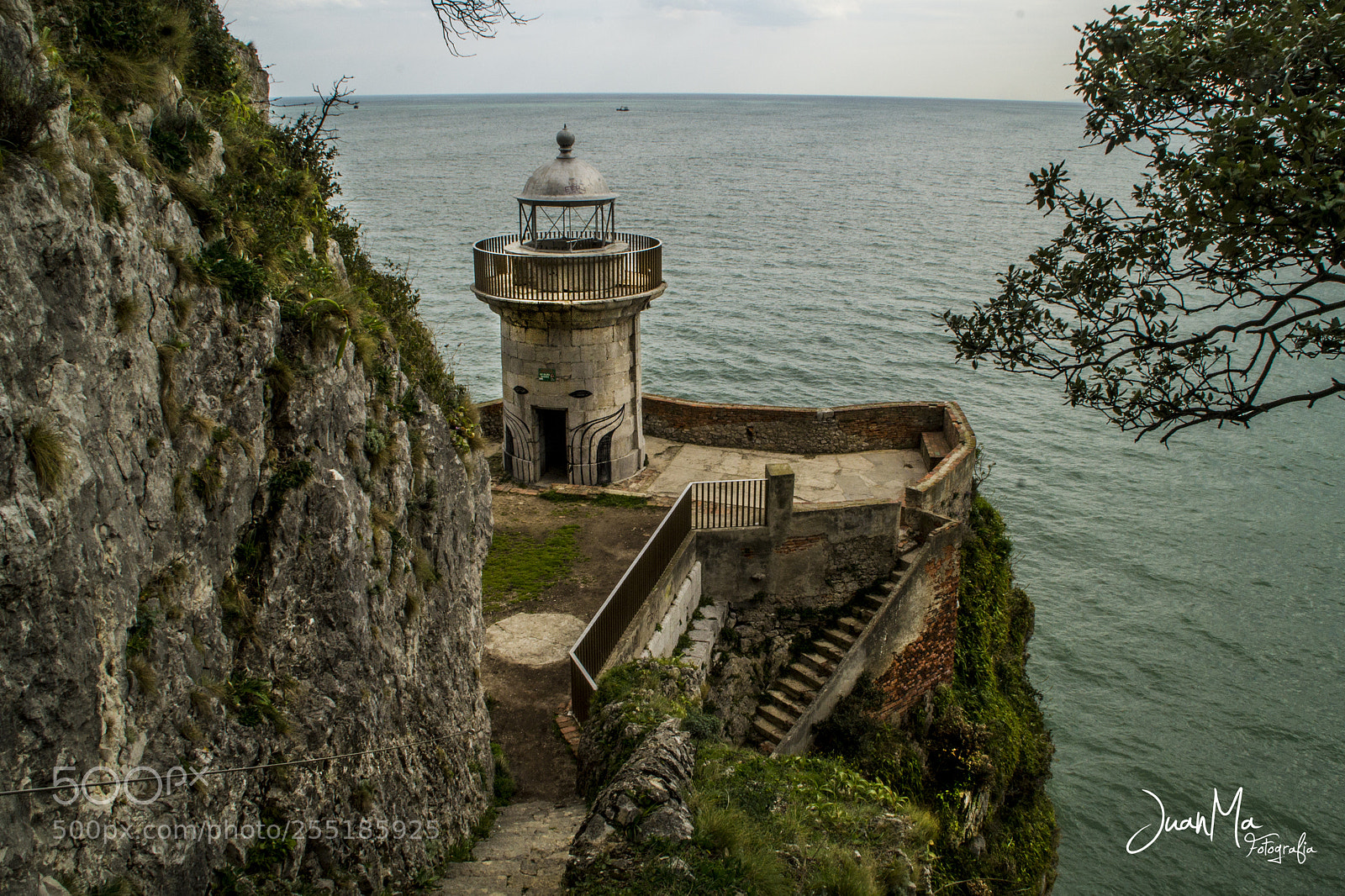 Sony SLT-A58 sample photo. Faro del caballo monte photography