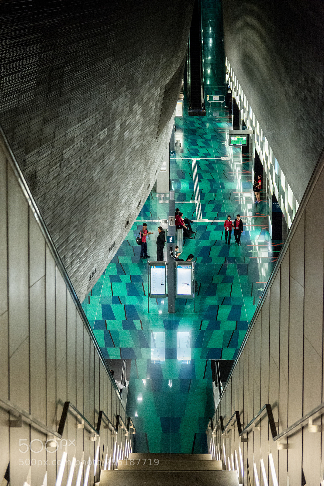 Nikon D7200 sample photo. Metro photography