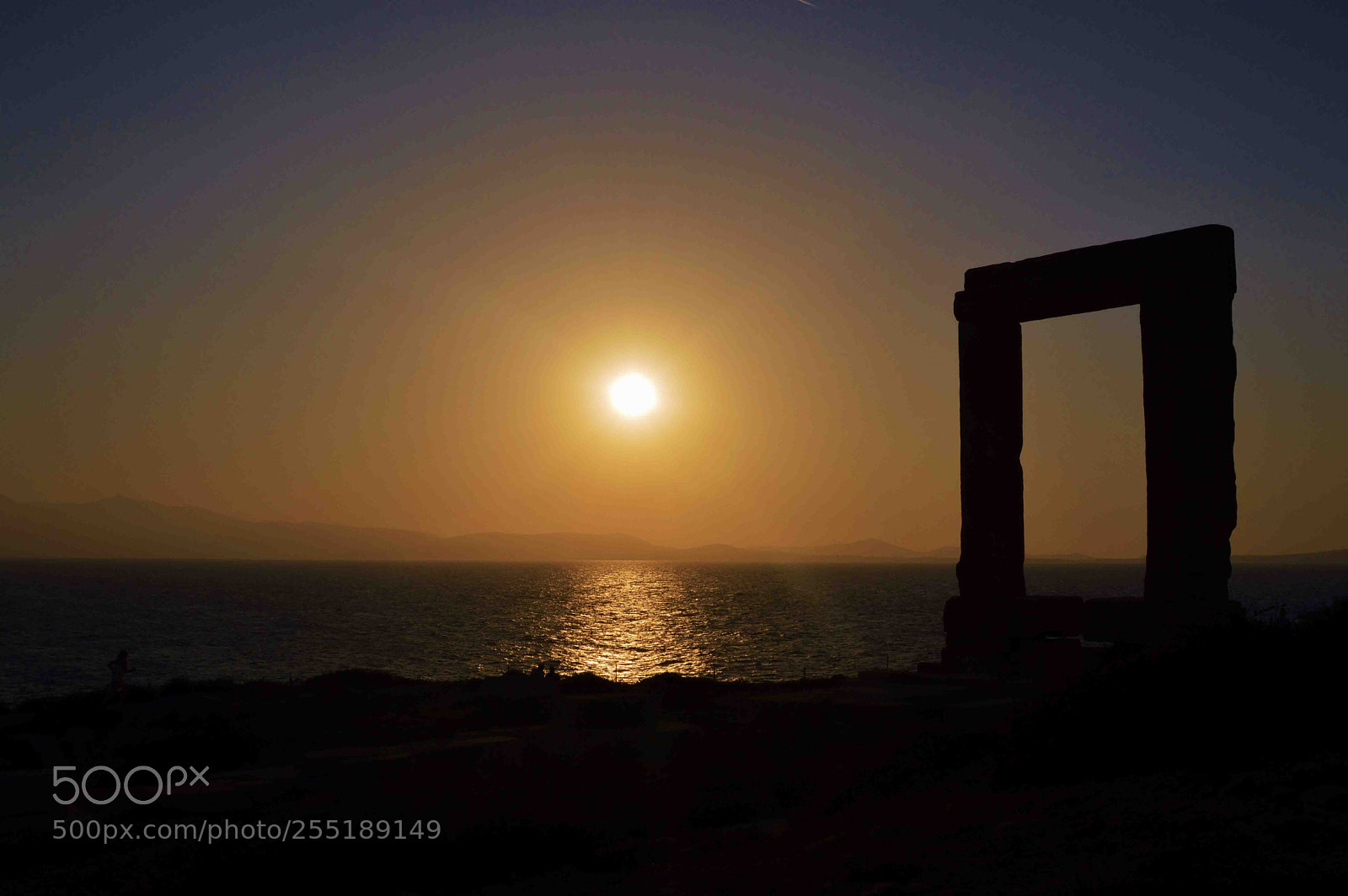 Nikon D3200 sample photo. Naxos photography