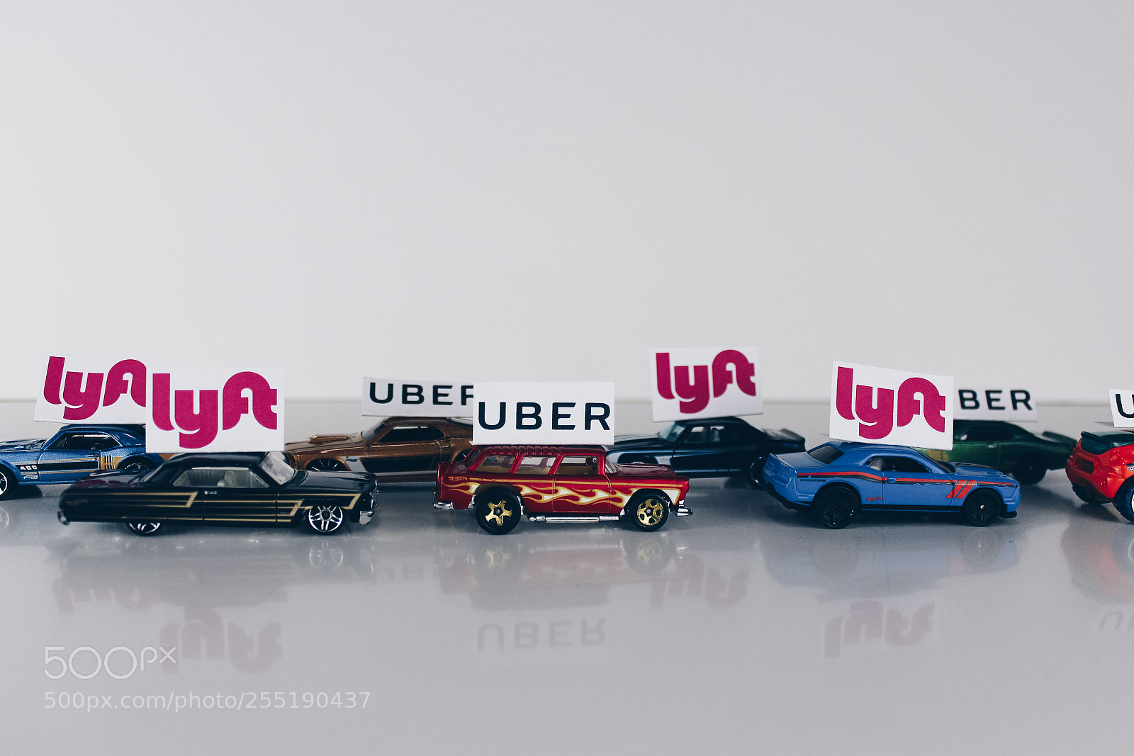 Canon EOS 600D (Rebel EOS T3i / EOS Kiss X5) sample photo. Uber lyft ridesharing photography