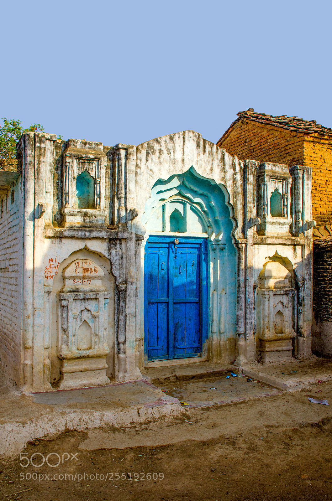 Nikon D7000 sample photo. Blue door photography