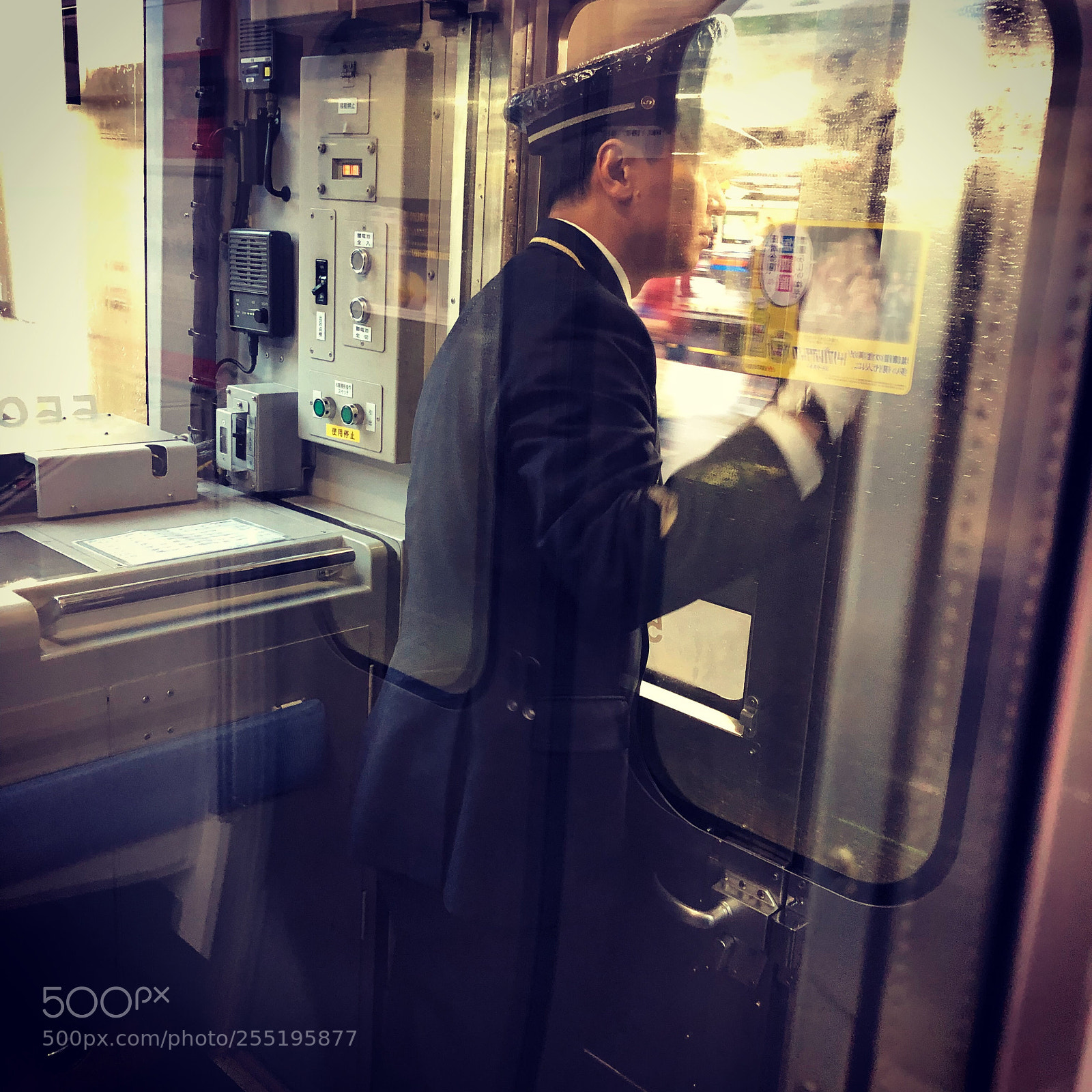 Apple iPhone X sample photo. Tokyo train photography
