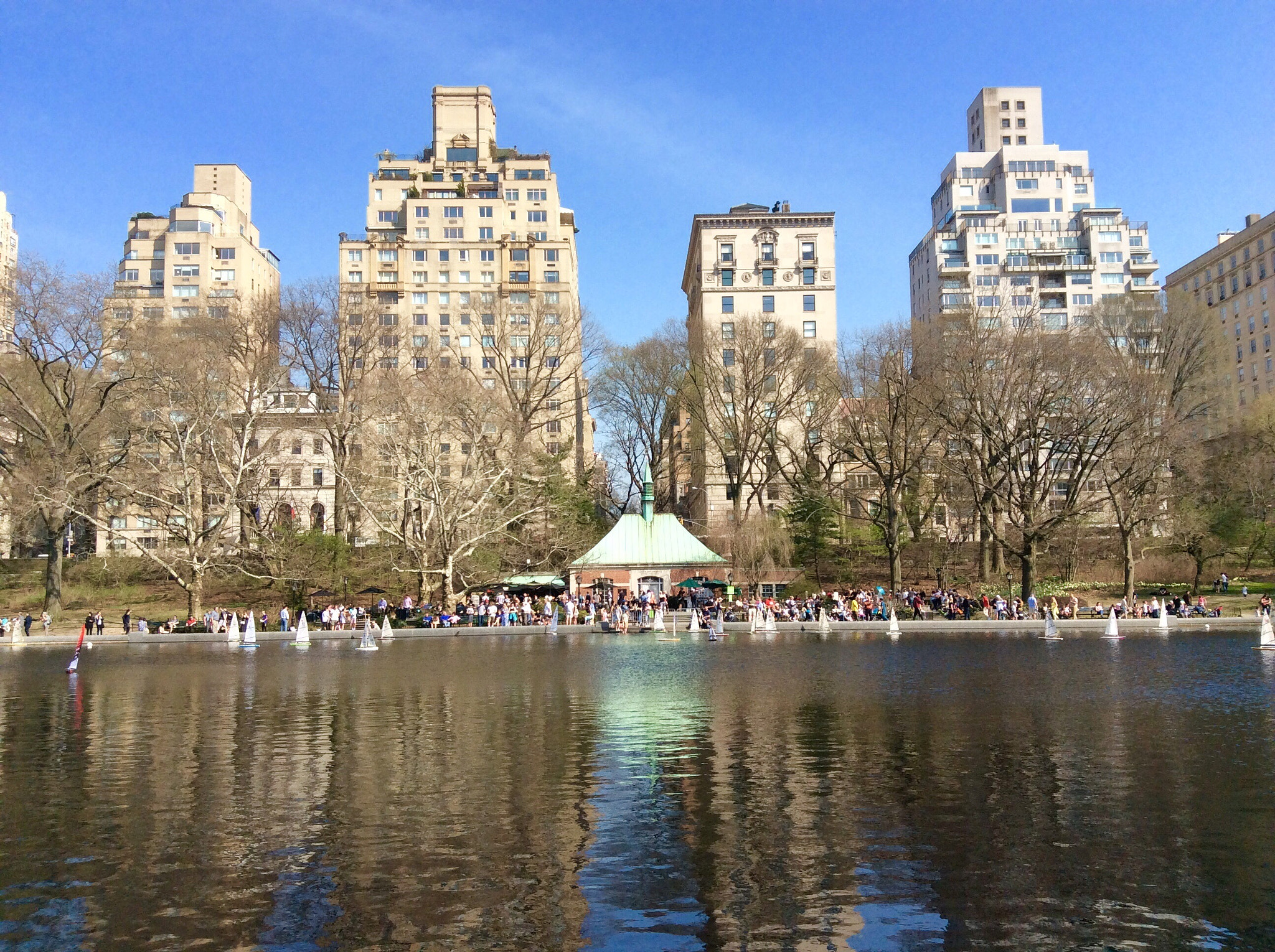 Apple iPad mini 2 sample photo. Sailing at central park photography