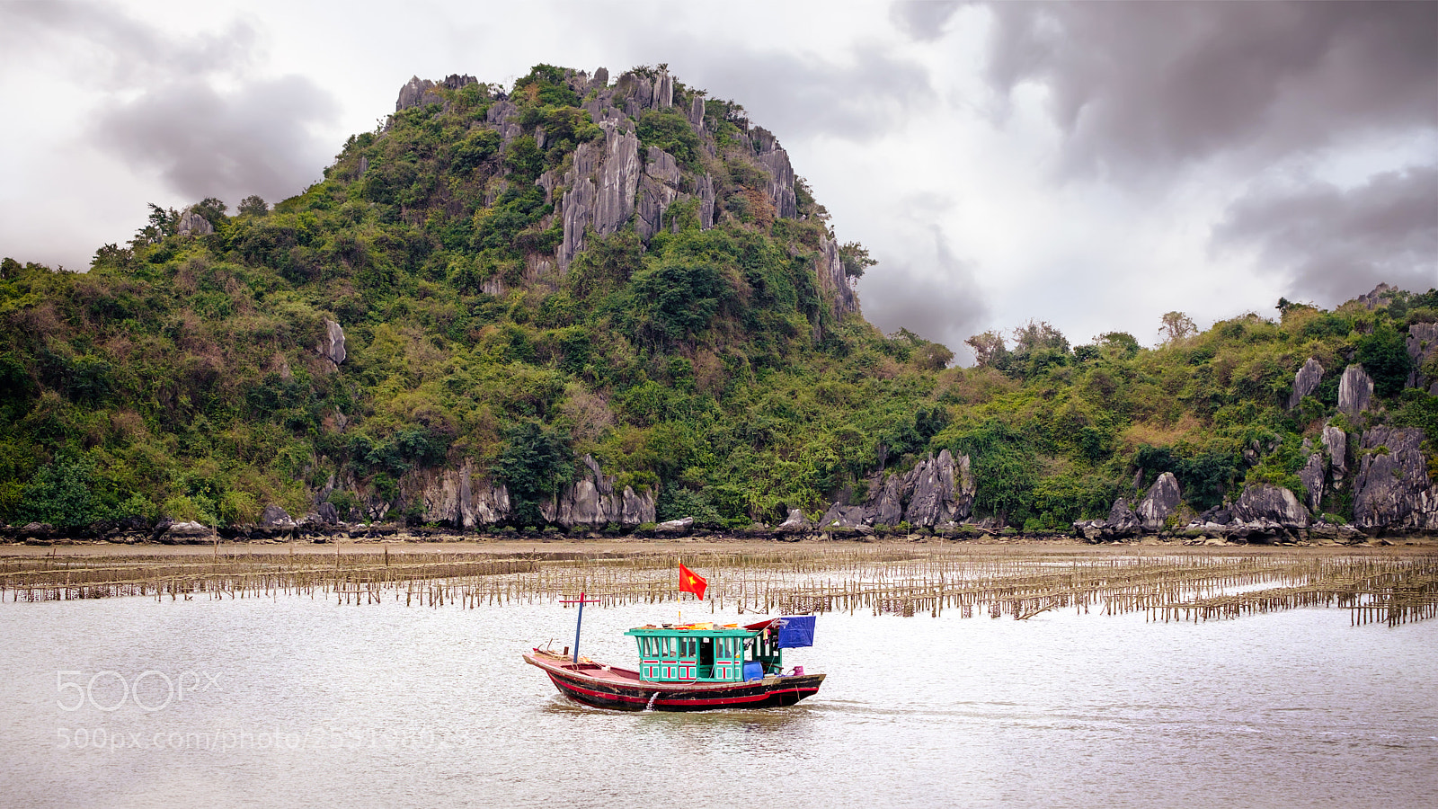 Fujifilm X-T2 sample photo. Halong bay photography
