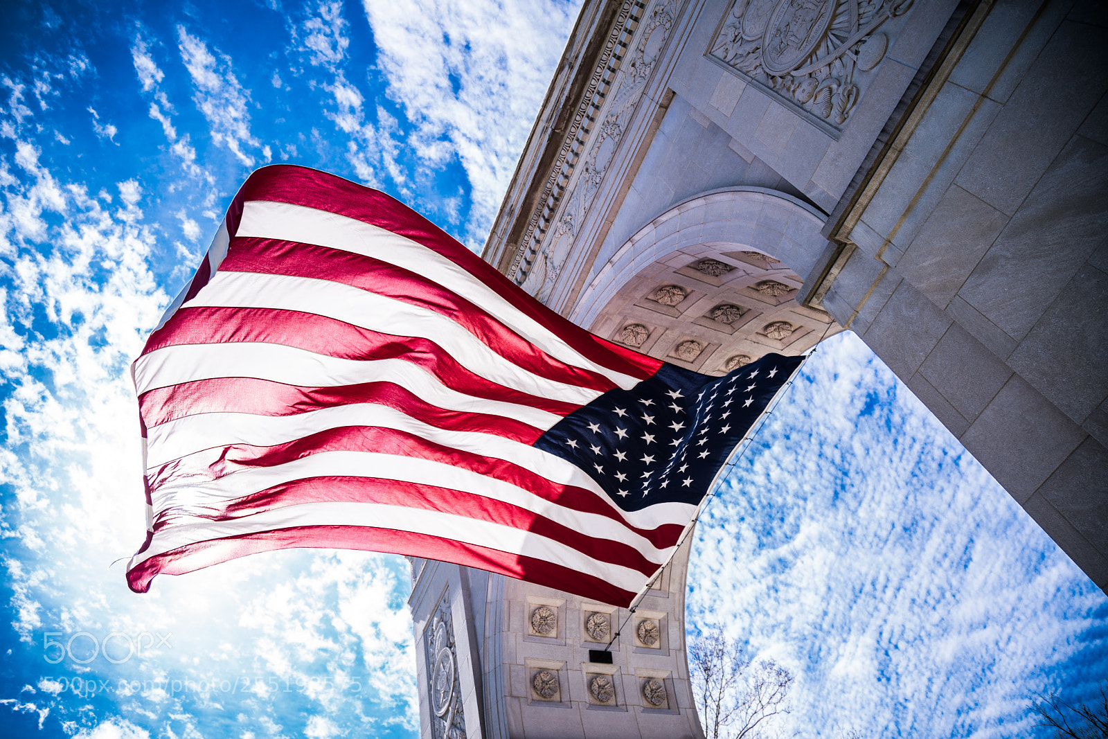 Sony a7R II sample photo. American flag monument photography