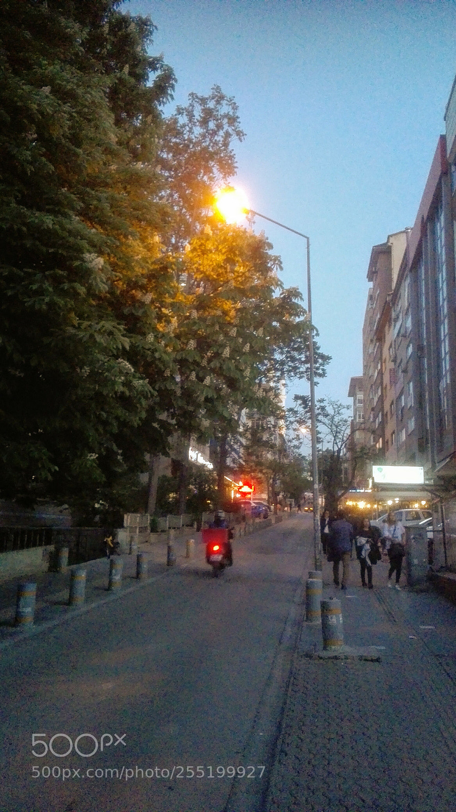 HUAWEI P8 Lite sample photo. It's getting darker in photography