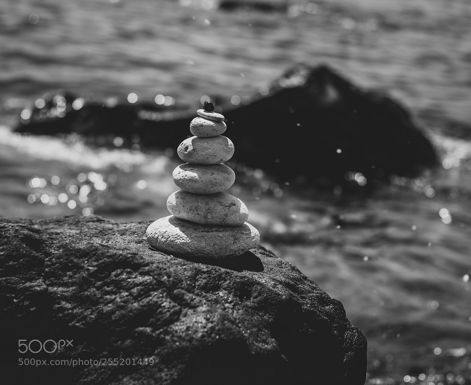 Canon EOS 750D (EOS Rebel T6i / EOS Kiss X8i) sample photo. Pebbles photography