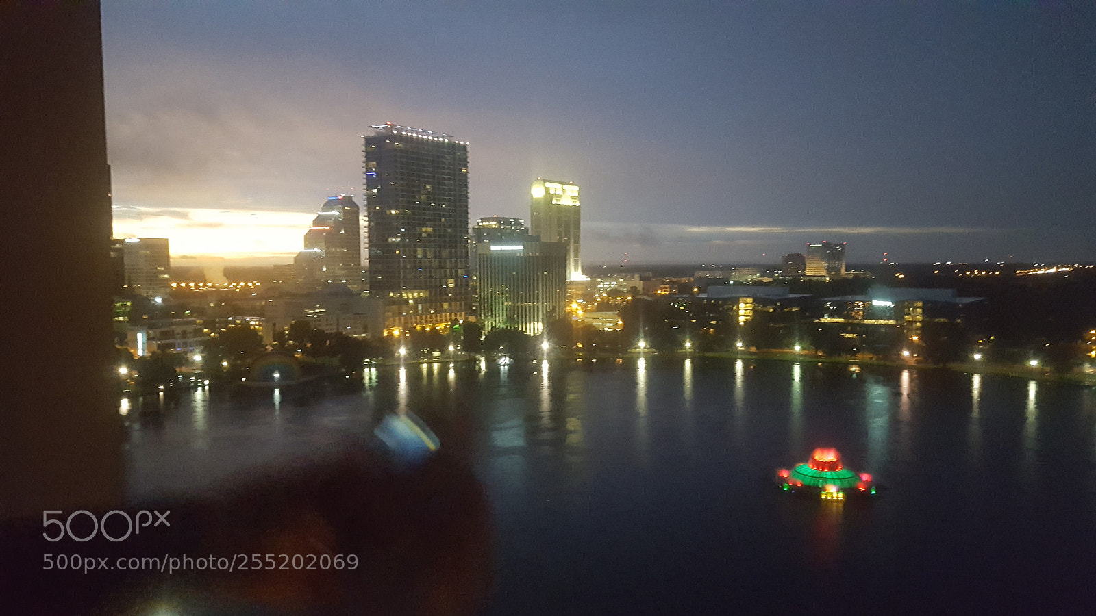 Samsung Galaxy S6 sample photo. Downtown orlando lake eola photography