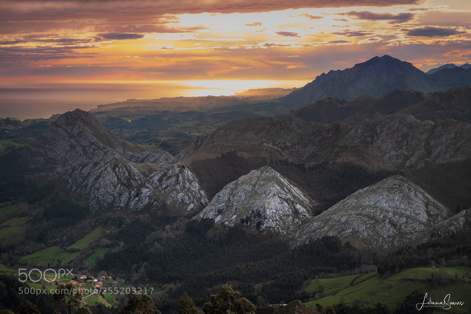 Fujifilm X-E2S sample photo. Morning peaks photography