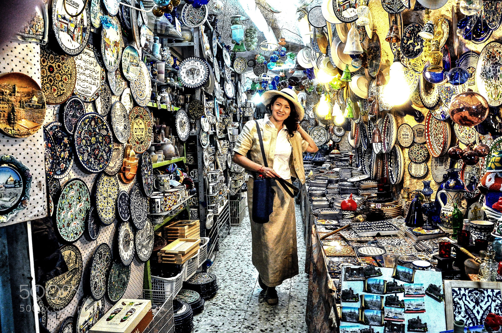 Nikon D90 sample photo. In the souvenir shop photography