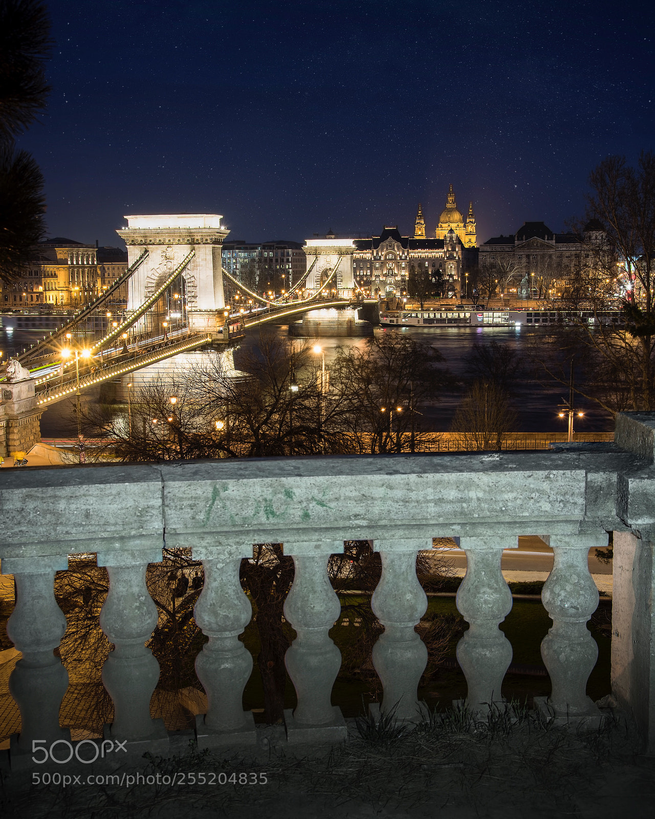 Nikon D5200 sample photo. Chain bridge, budapest photography