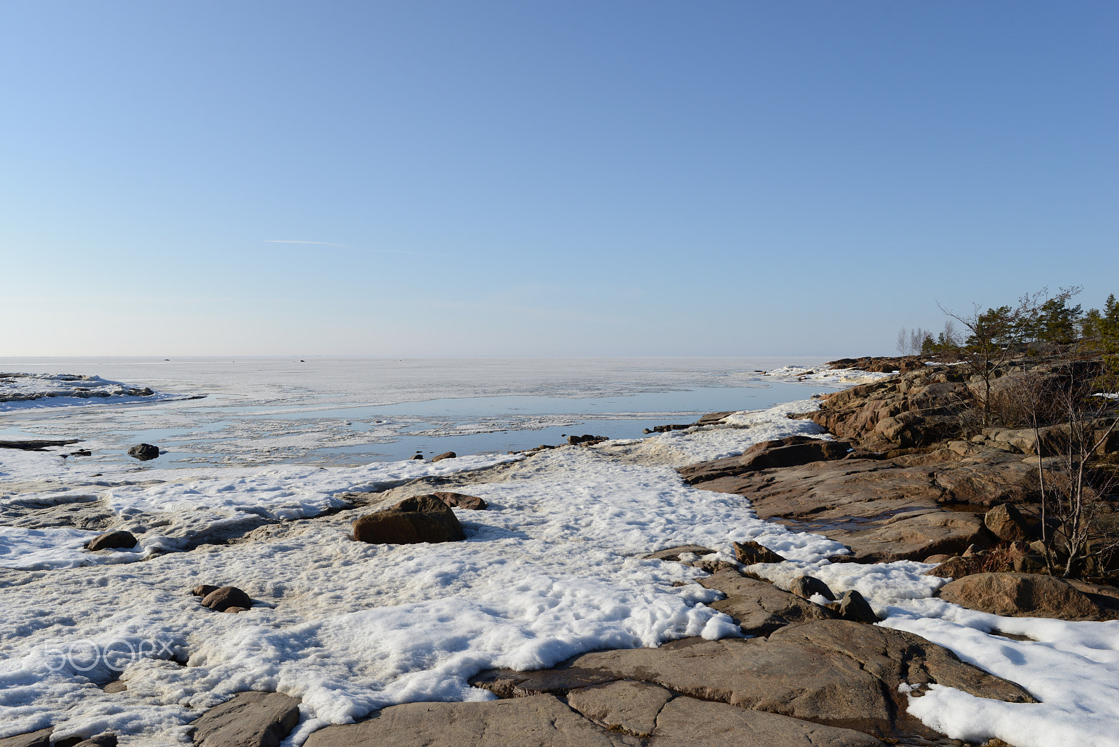 Nikon D800 + Nikon AF-S Nikkor 28mm F1.8G sample photo. Spring by the coast 1. photography