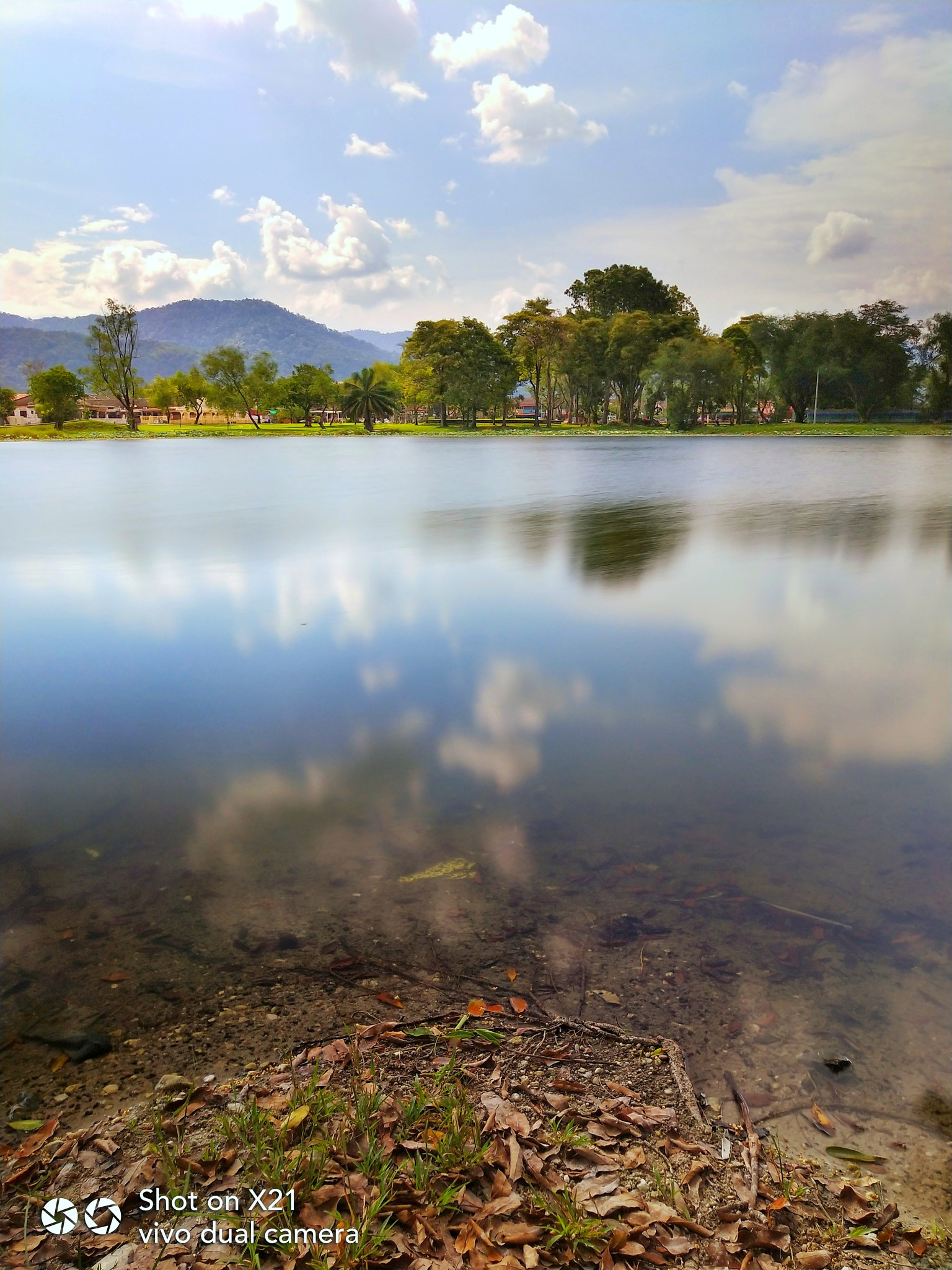vivo 1725 sample photo. 绿水青山 photography