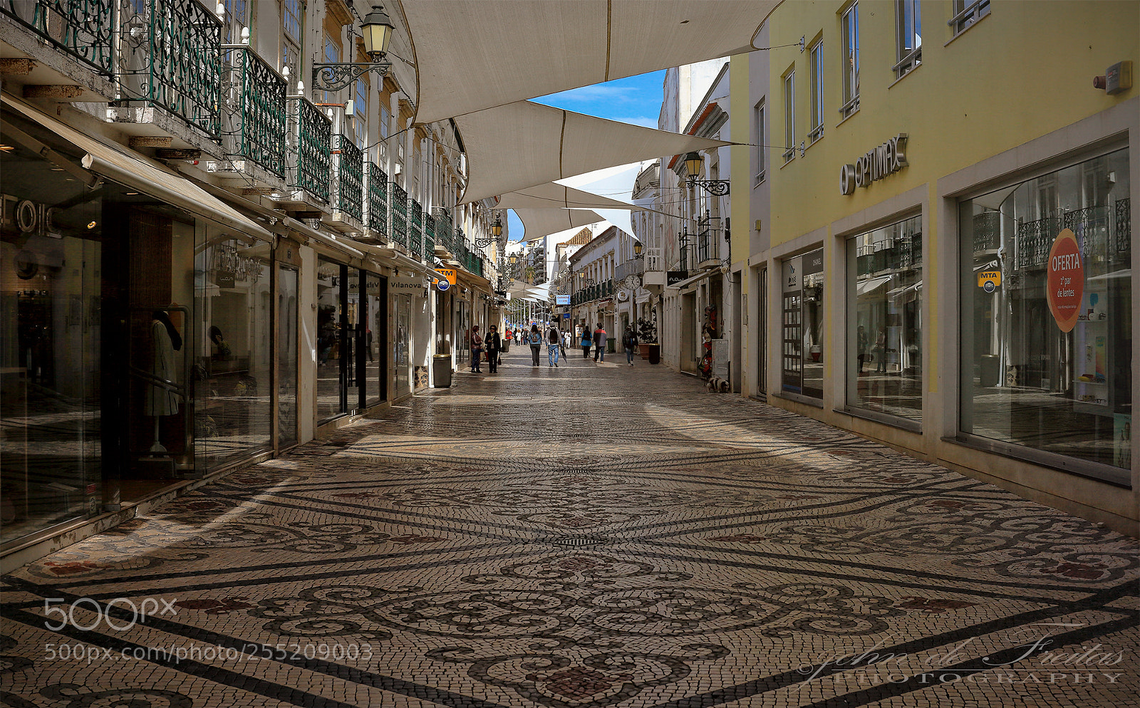 Canon EOS 5D Mark II sample photo. Rua de santo ant photography