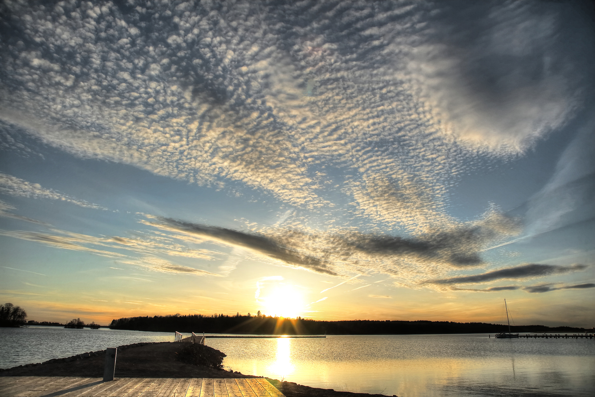 Canon EOS 5D + Canon EF 24-105mm F4L IS USM sample photo. Sunset in gäddeholm photography