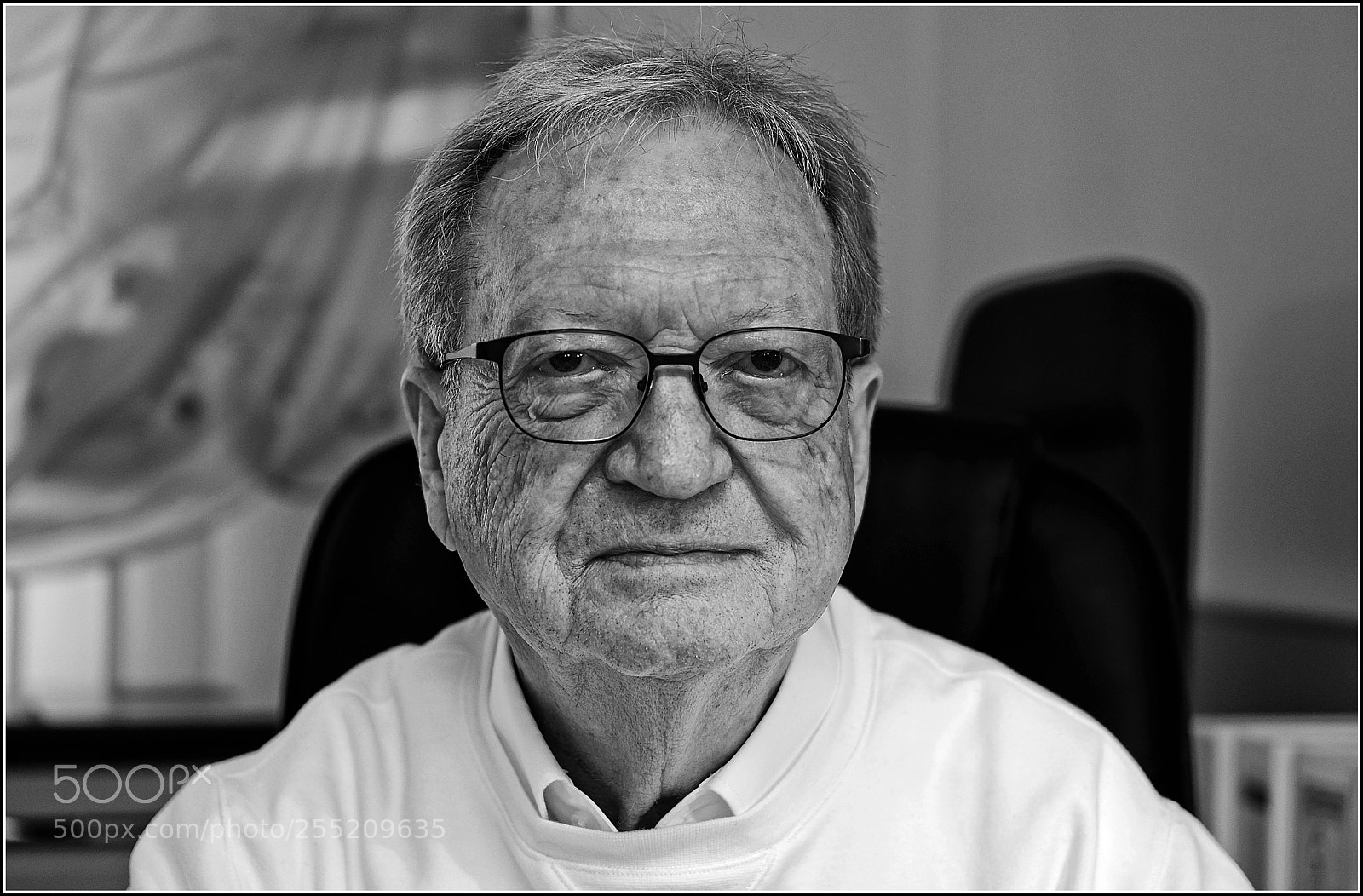 Fujifilm X-T1 sample photo. The old doctor. with photography