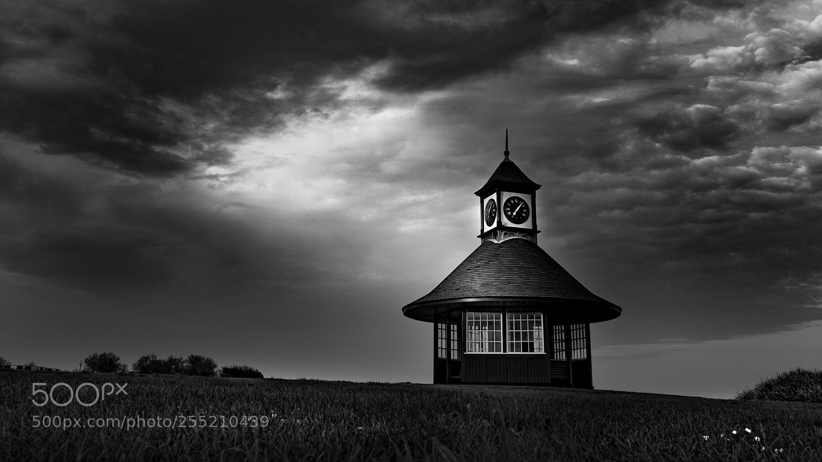 Nikon D5500 sample photo. Clock tower shelter photography