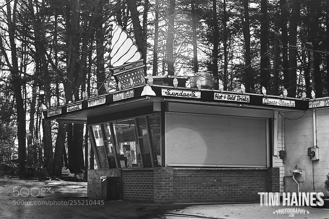 Canon EOS 5D Mark II sample photo. Ice cream stand photography