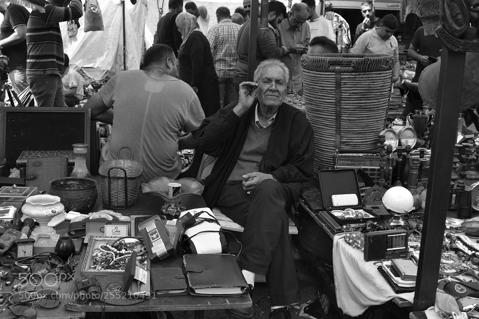 Nikon D3400 sample photo. Sunday souq photography