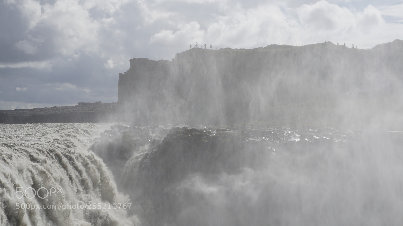 Sony a6000 sample photo. Detifoss mist photography