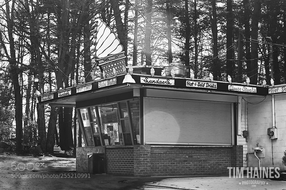 Canon EOS 5D Mark II sample photo. Ice cream stand photography