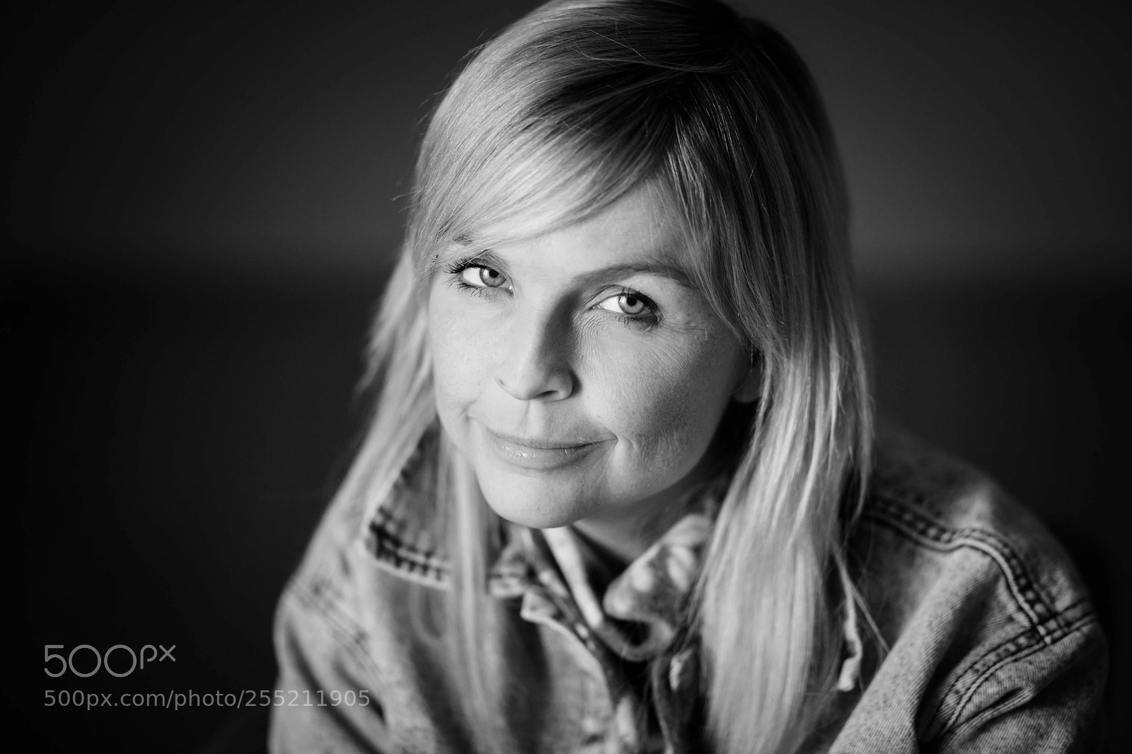 Canon EOS 5D Mark II sample photo. Verena photography
