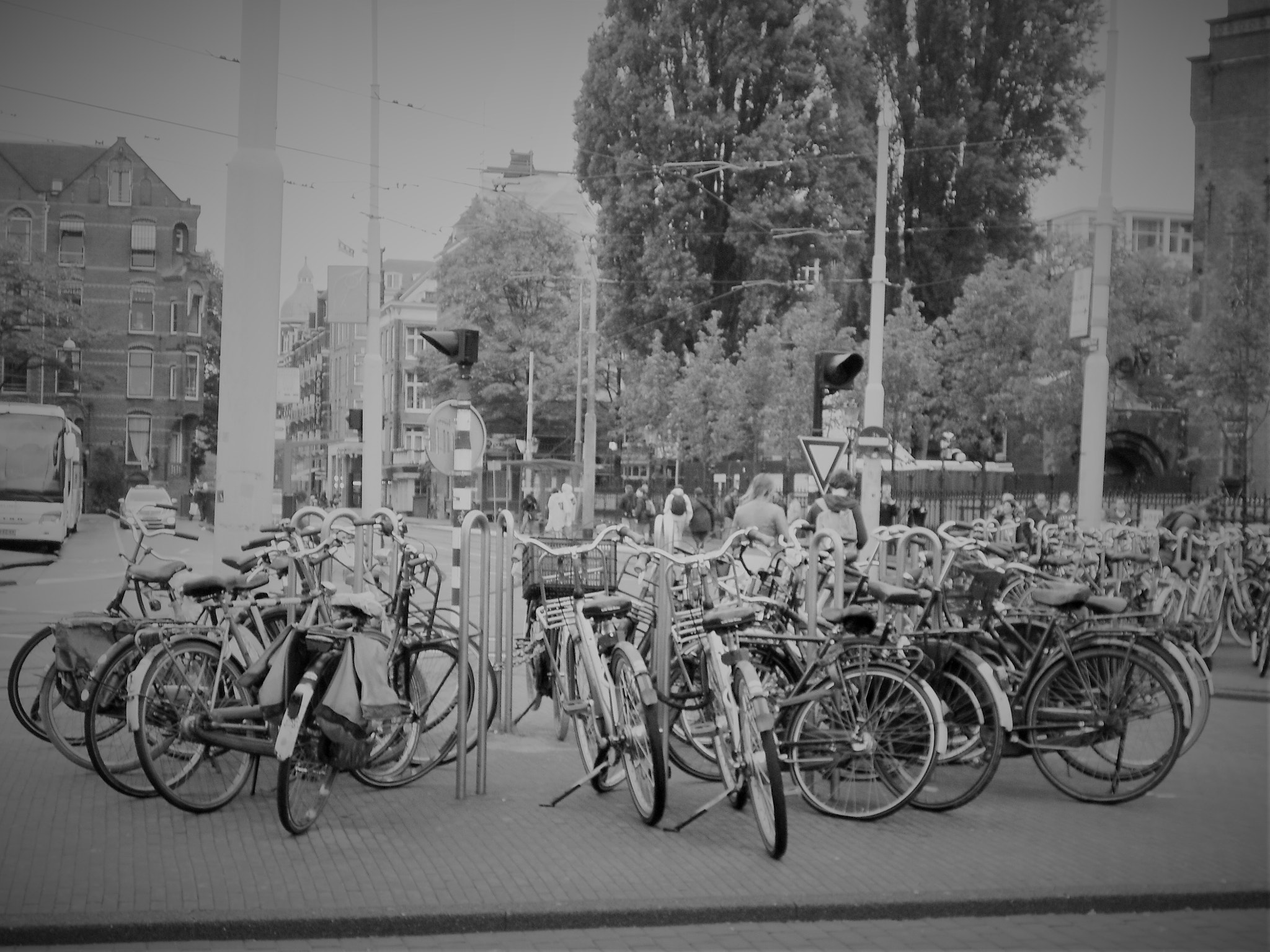 Samsung ST66 / ST68 sample photo. Bicycles - b&w photography