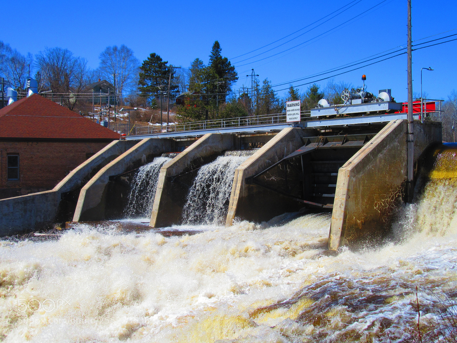 Canon PowerShot SX610 HS sample photo. Runoff photography