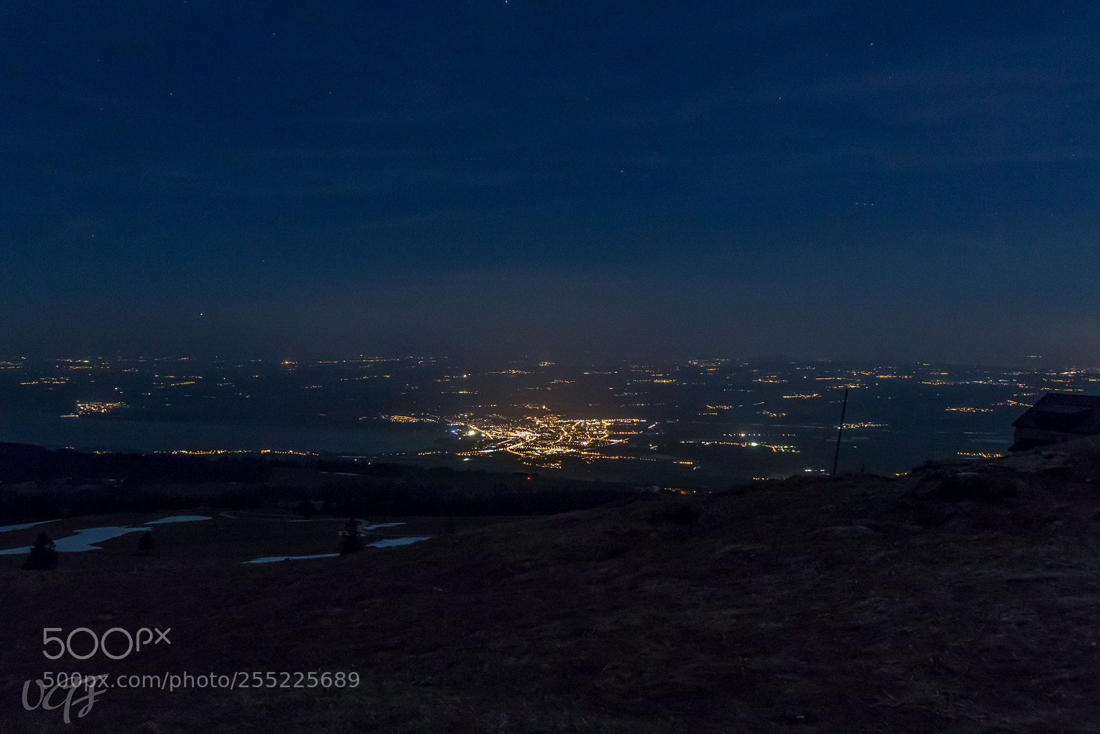 Canon EOS 70D sample photo. Yverdon by night photography