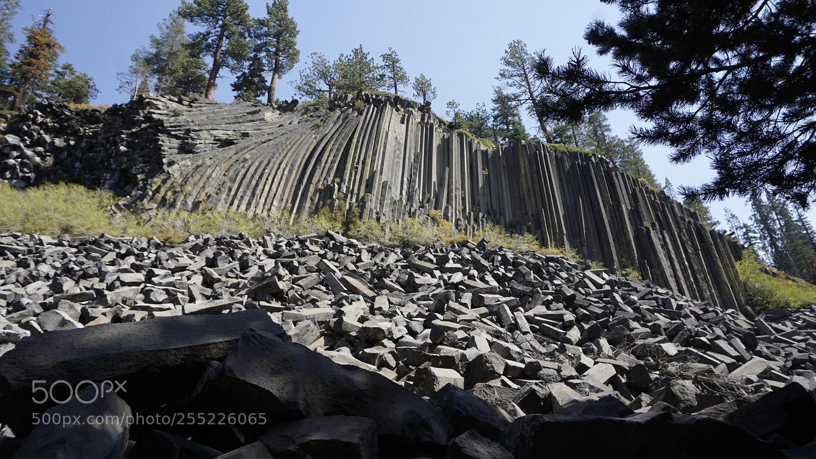 Sony a6000 sample photo. Devil's postpile photography