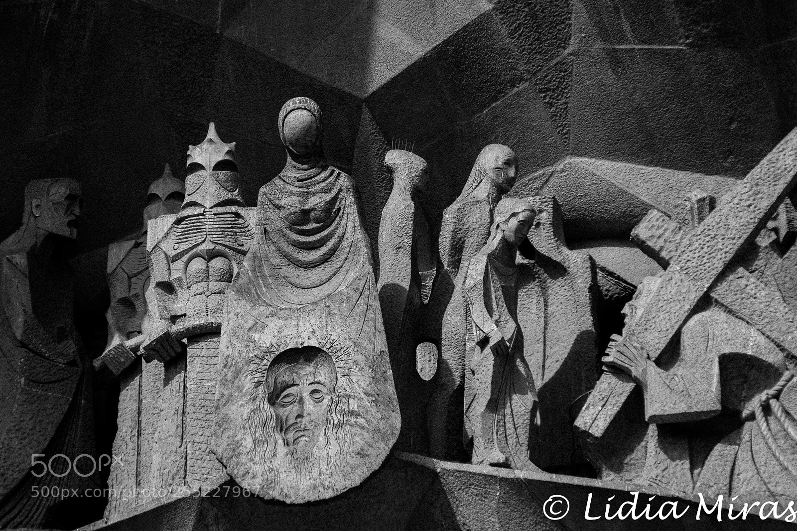 Canon EOS 700D (EOS Rebel T5i / EOS Kiss X7i) sample photo. Sagrada familia modern fa photography