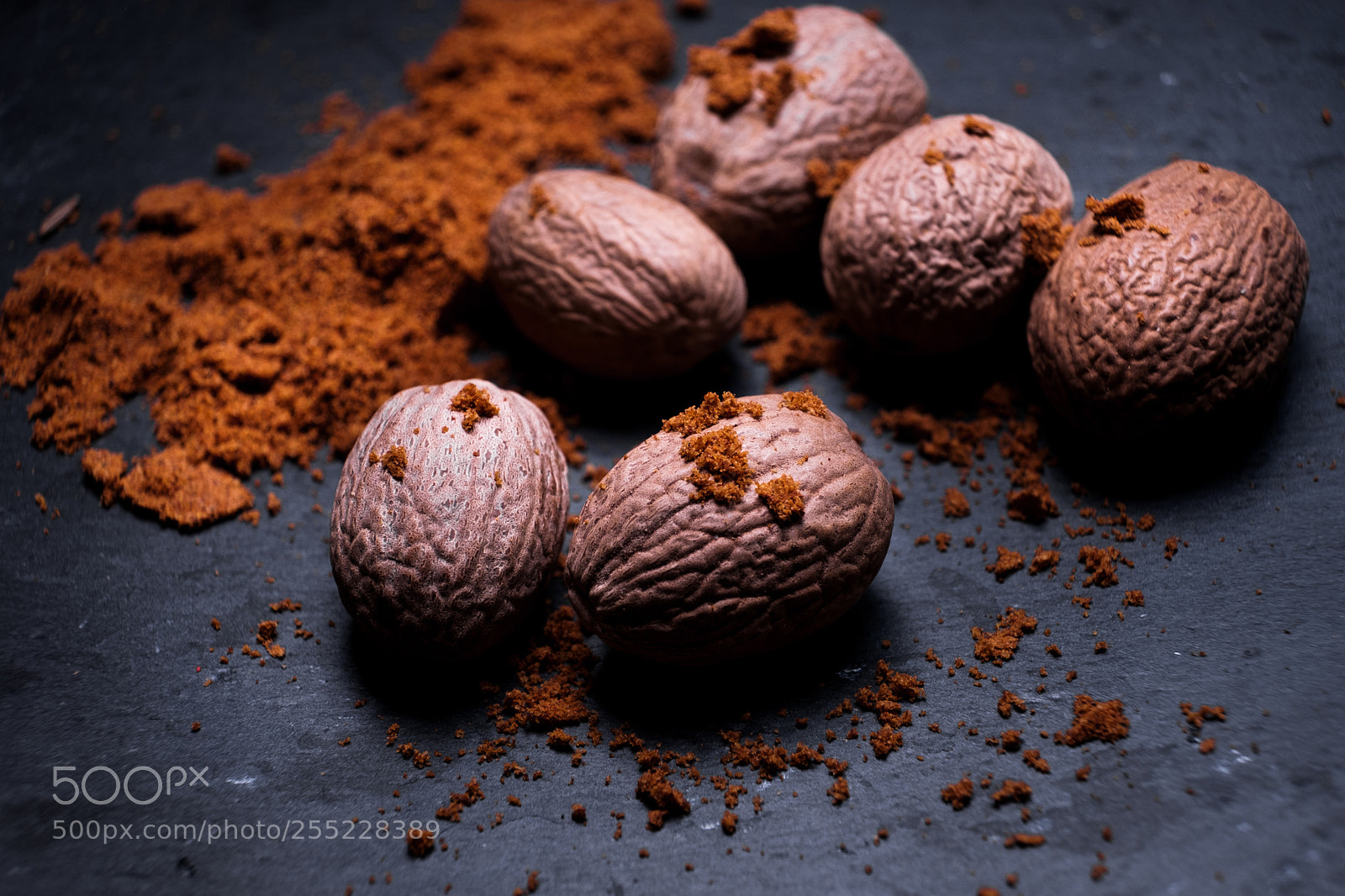 Fujifilm X-T2 sample photo. Nutmeg on dark background photography