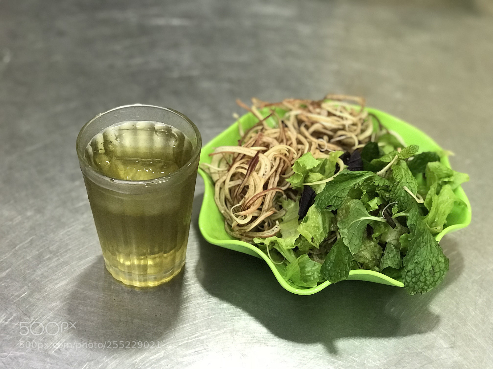 Apple iPhone 7 Plus sample photo. Lunch photography