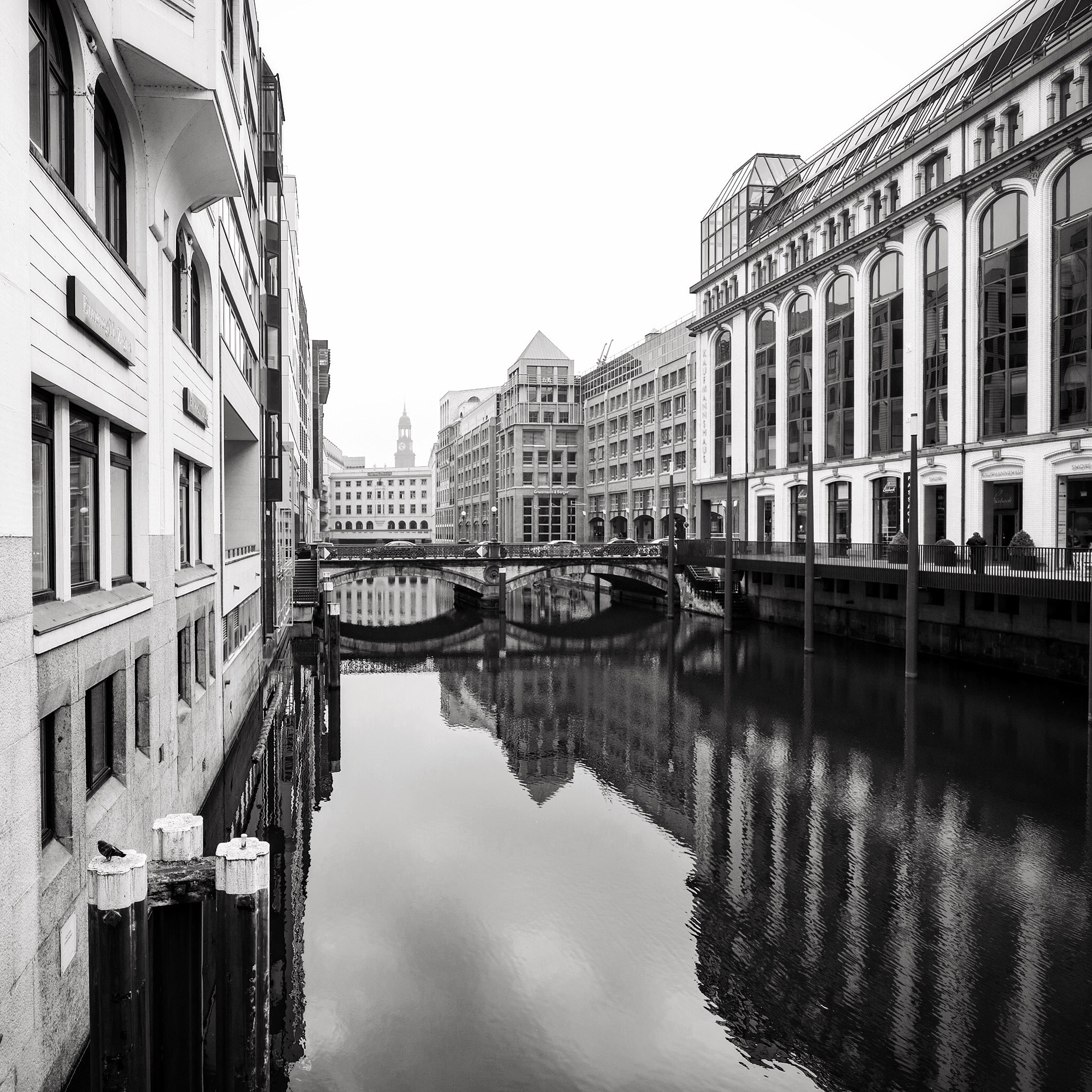 Leica CL sample photo. Alsterfleet  photography