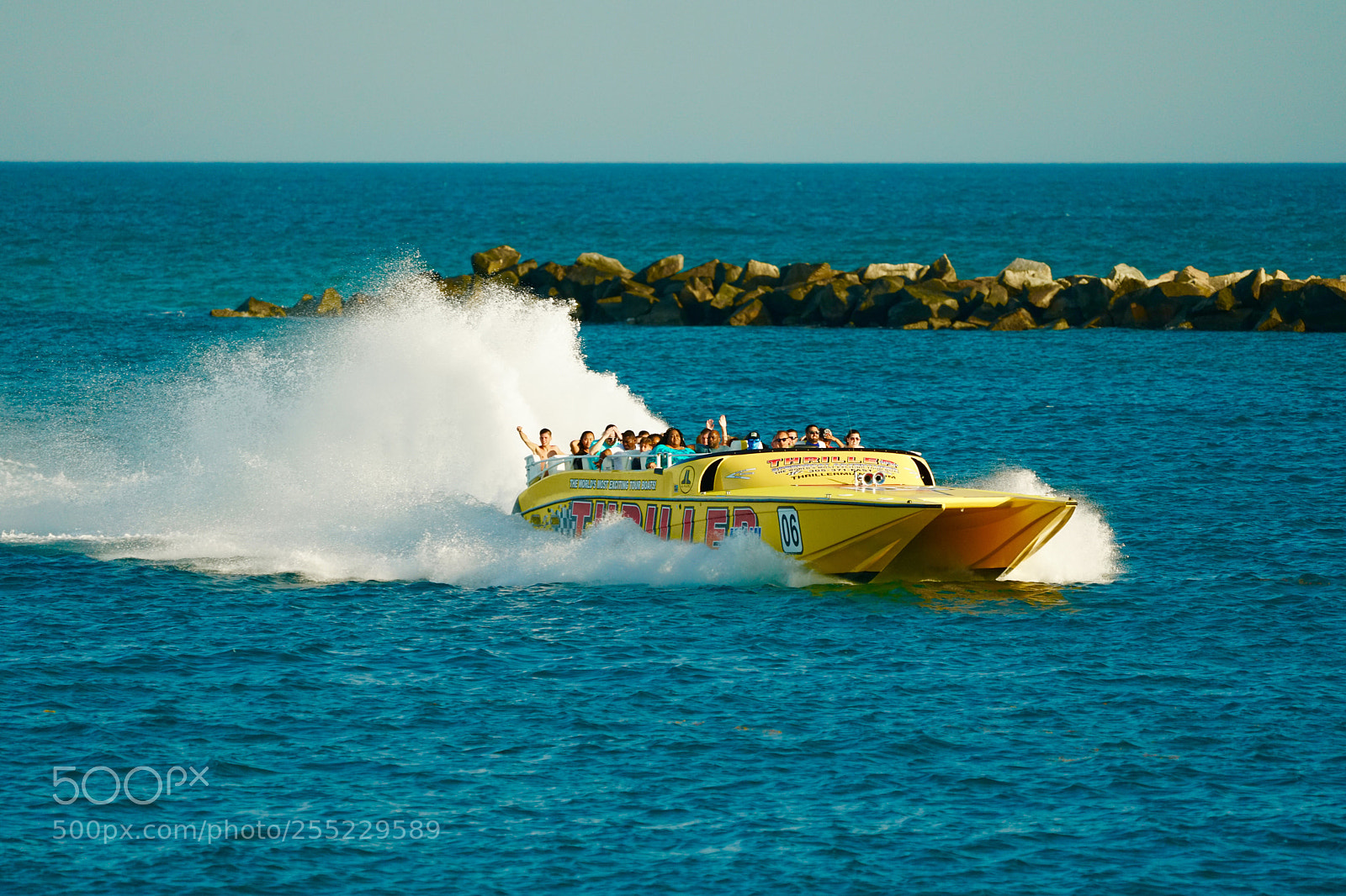 Sony a7R II sample photo. Thriller boat! photography