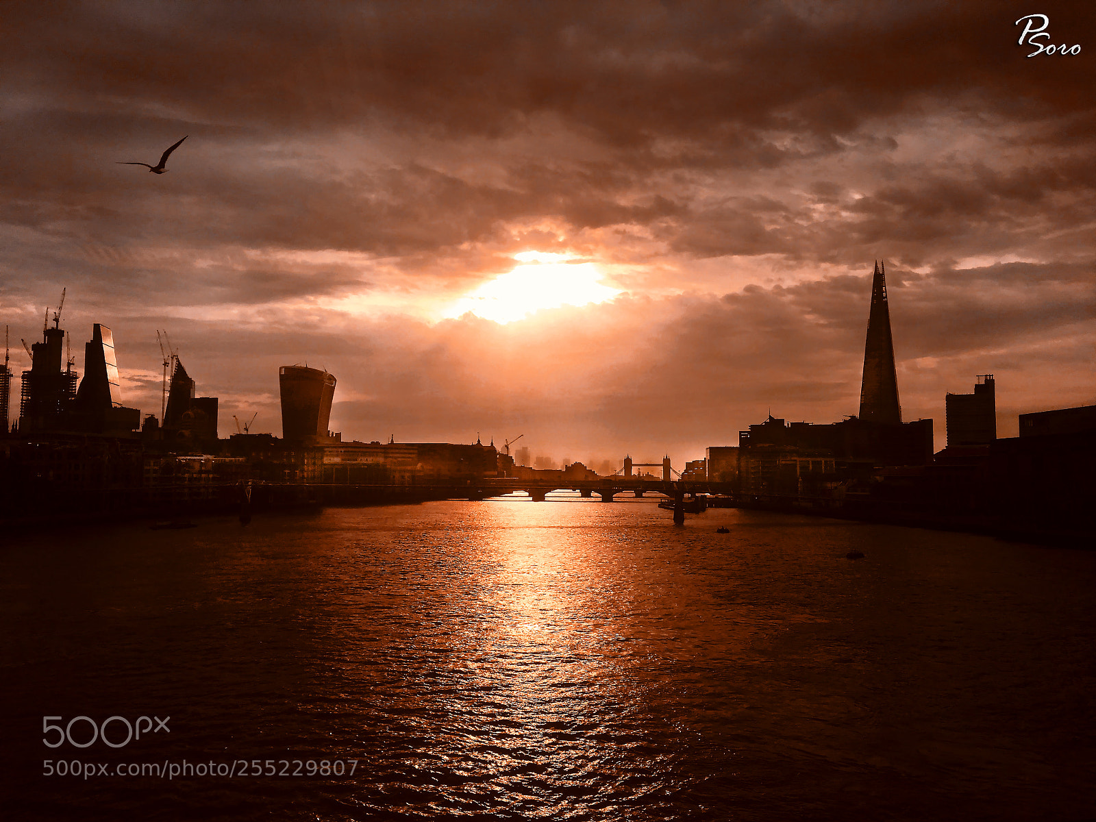 Apple iPhone 6s sample photo. London bridge ... photography