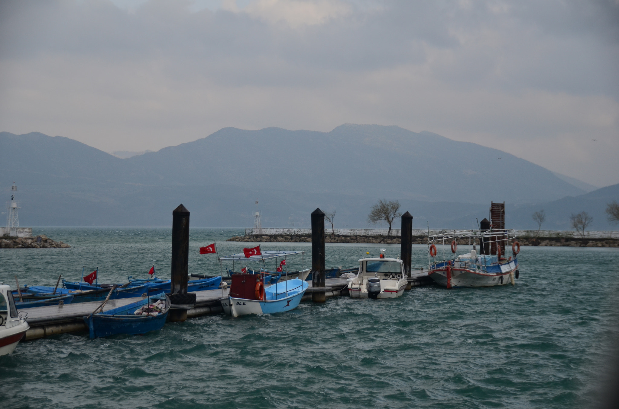 Sigma 18-250mm F3.5-6.3 DC Macro OS HSM sample photo. Eğirdir lake photography