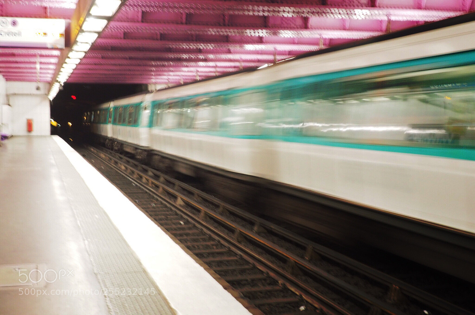 Olympus OM-D E-M10 II sample photo. Metro train  photography