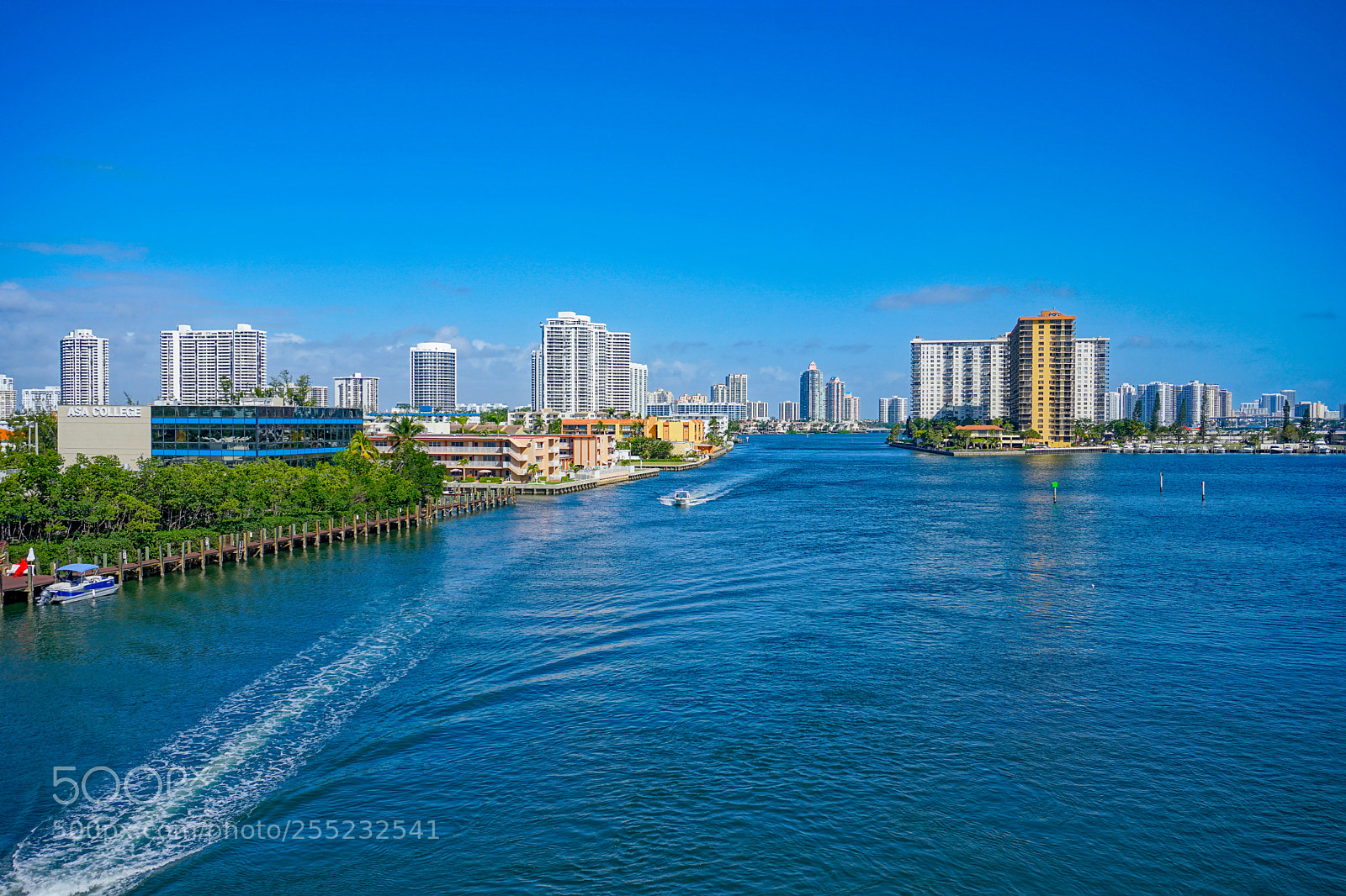 Sony a6300 sample photo. Sunny isles and miami photography