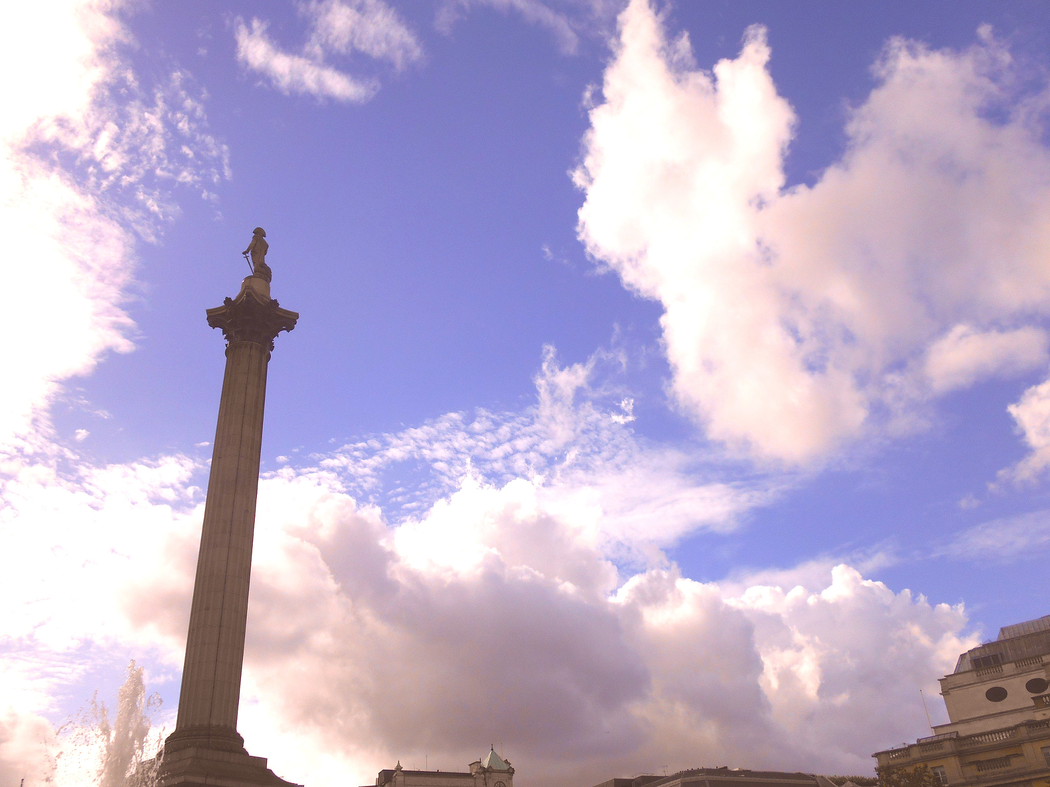 Nikon COOLPIX S3400 sample photo. Nelson's column photography