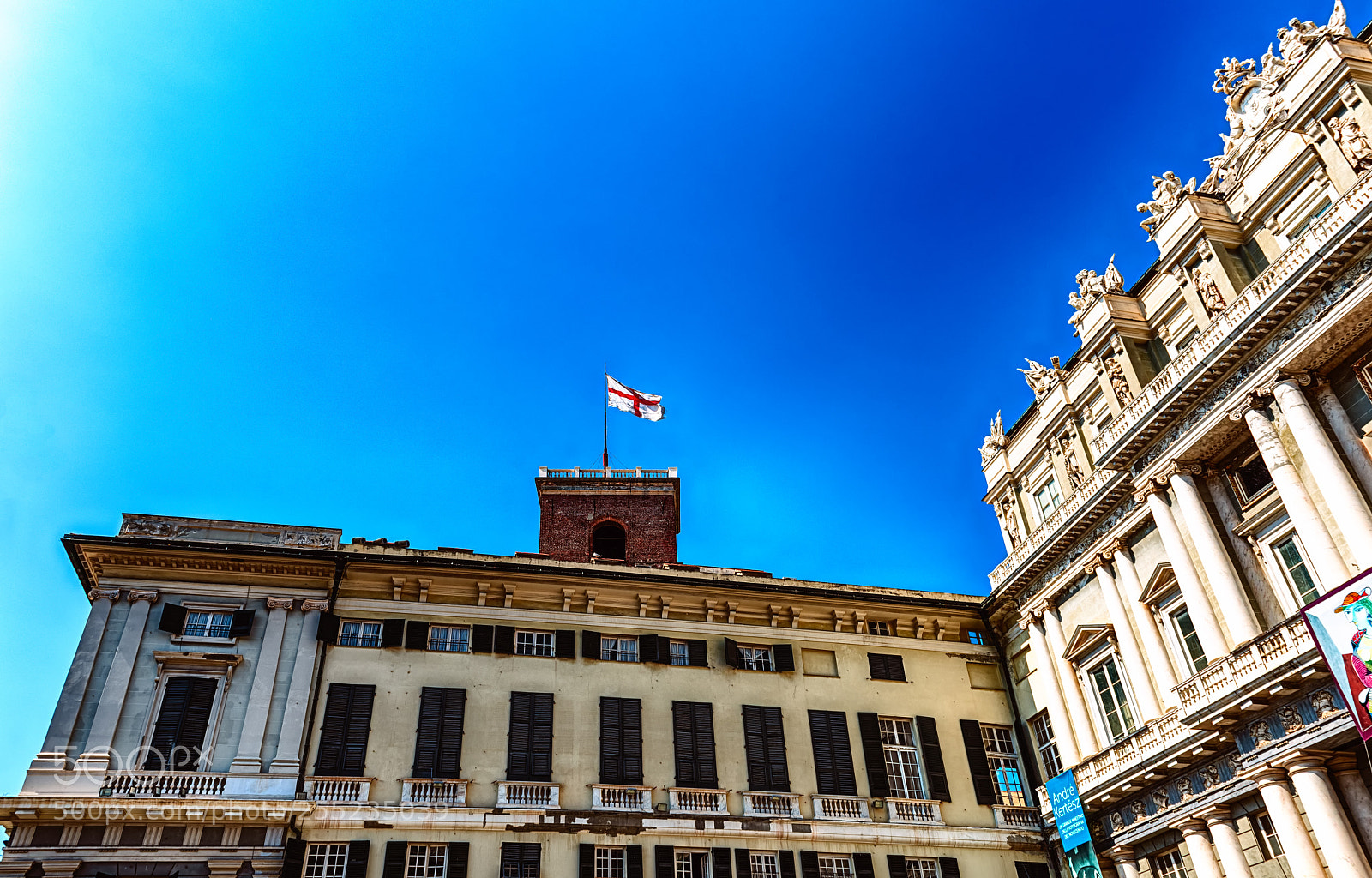 Nikon D810 sample photo. Looking up in genova photography