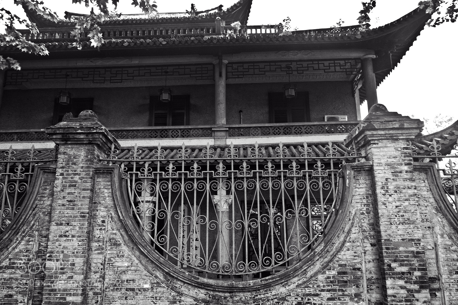 Fujifilm X-E1 sample photo. House on west lake photography