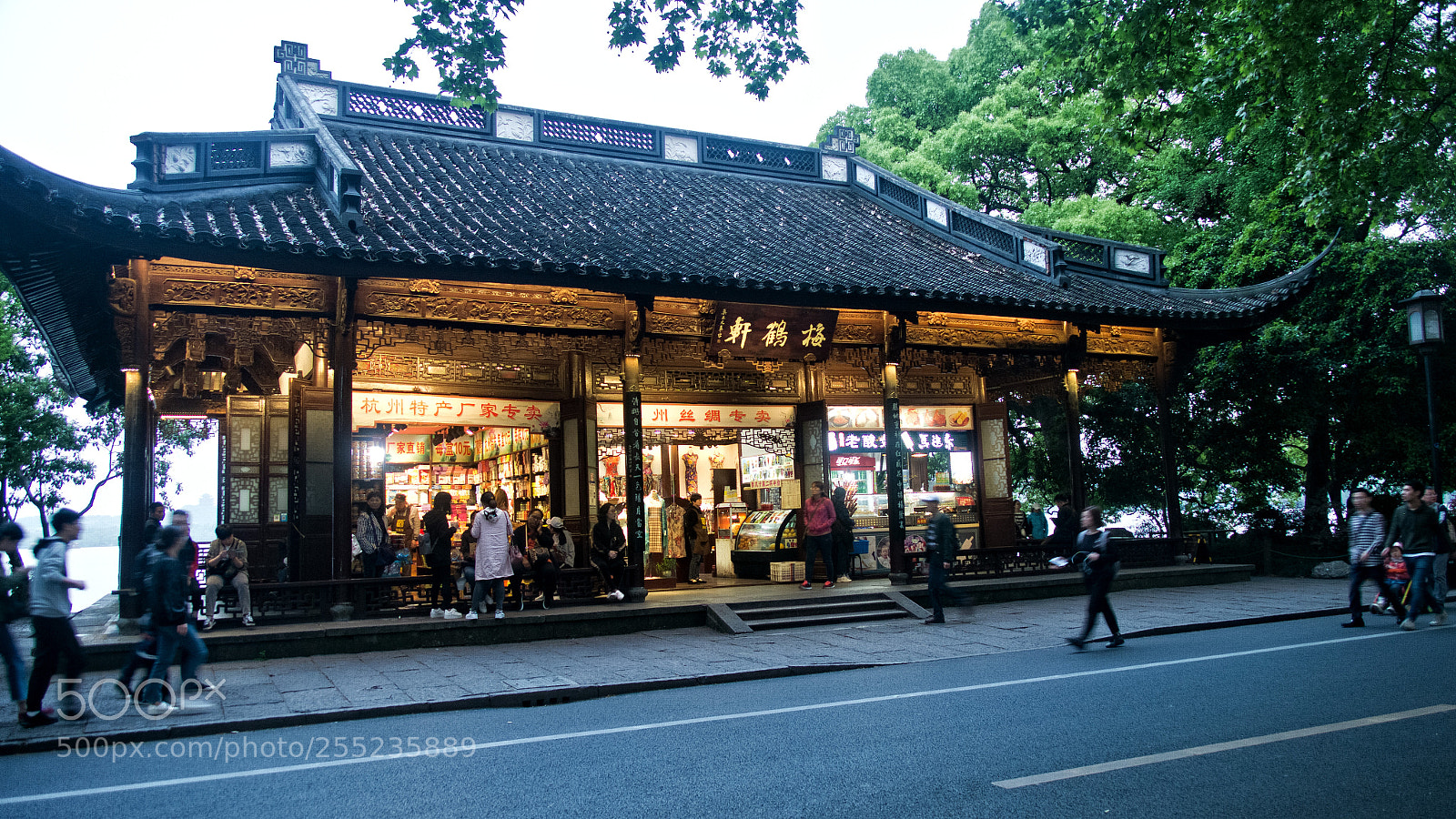 Fujifilm X-E1 sample photo. Shops along west lake photography