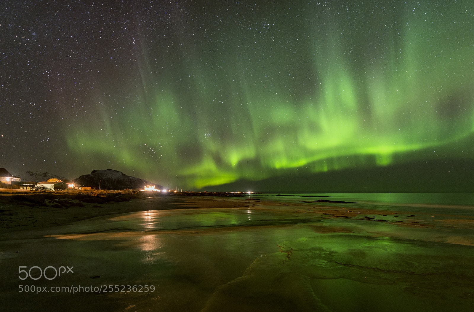 Nikon D800 sample photo. A norwegian night photography