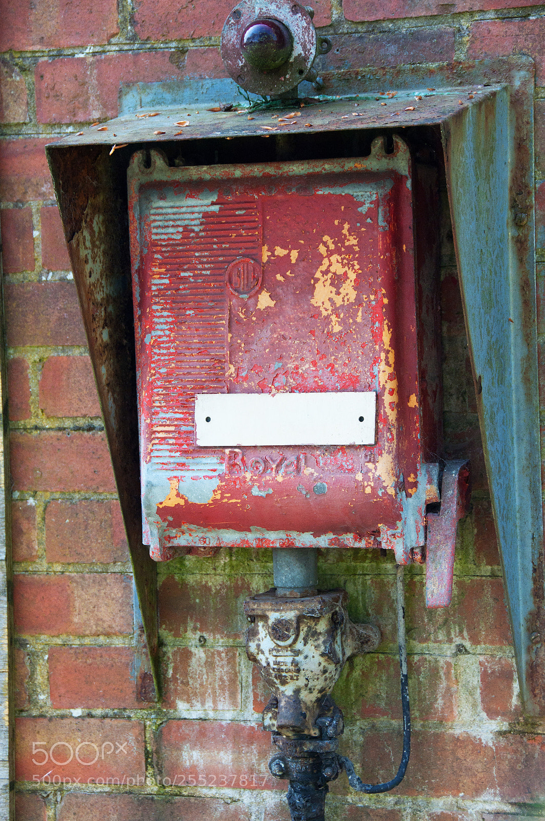 Nikon D90 sample photo. Electrics box photography