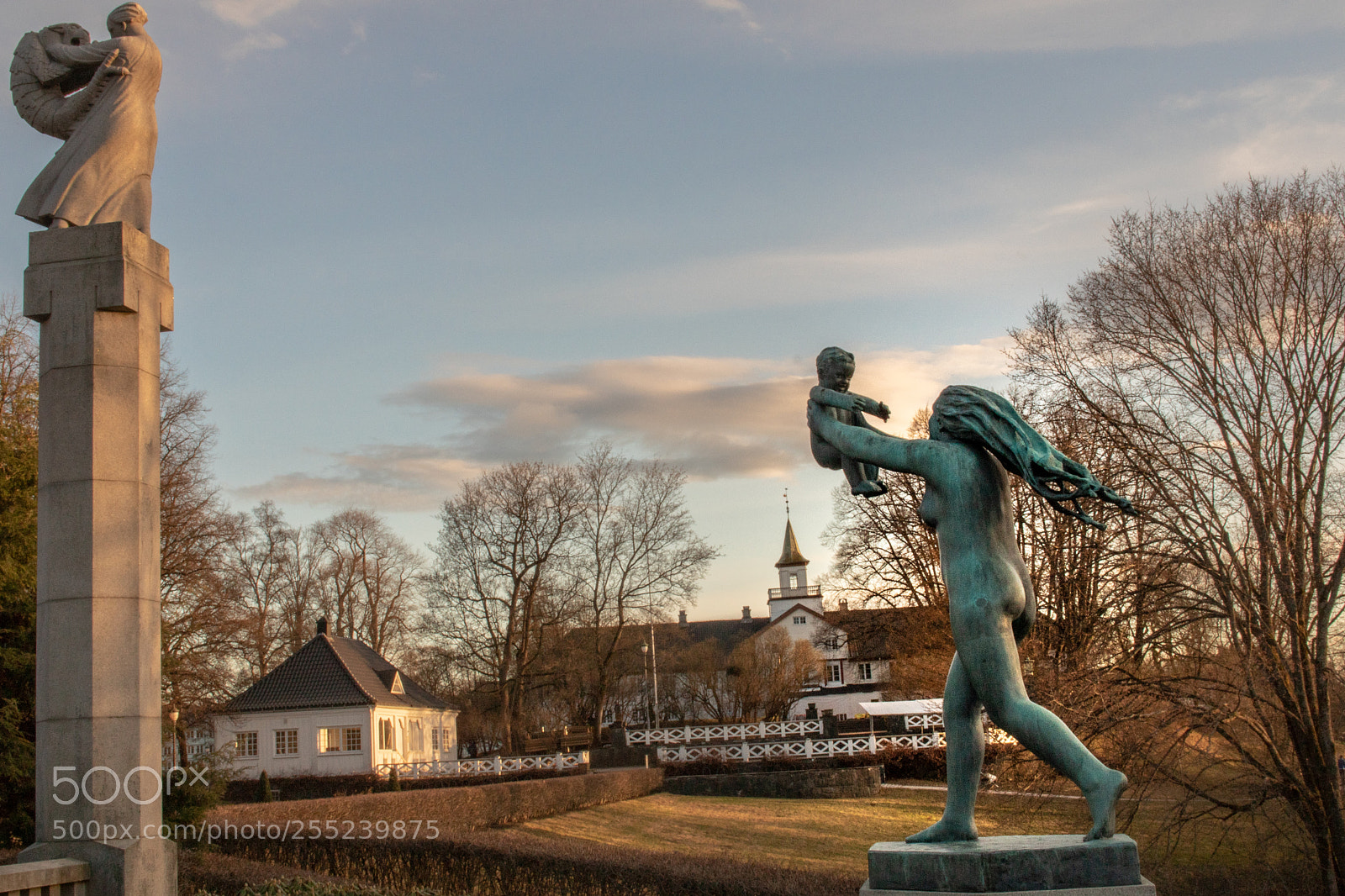 Canon EOS 750D (EOS Rebel T6i / EOS Kiss X8i) sample photo. Sculpture photography