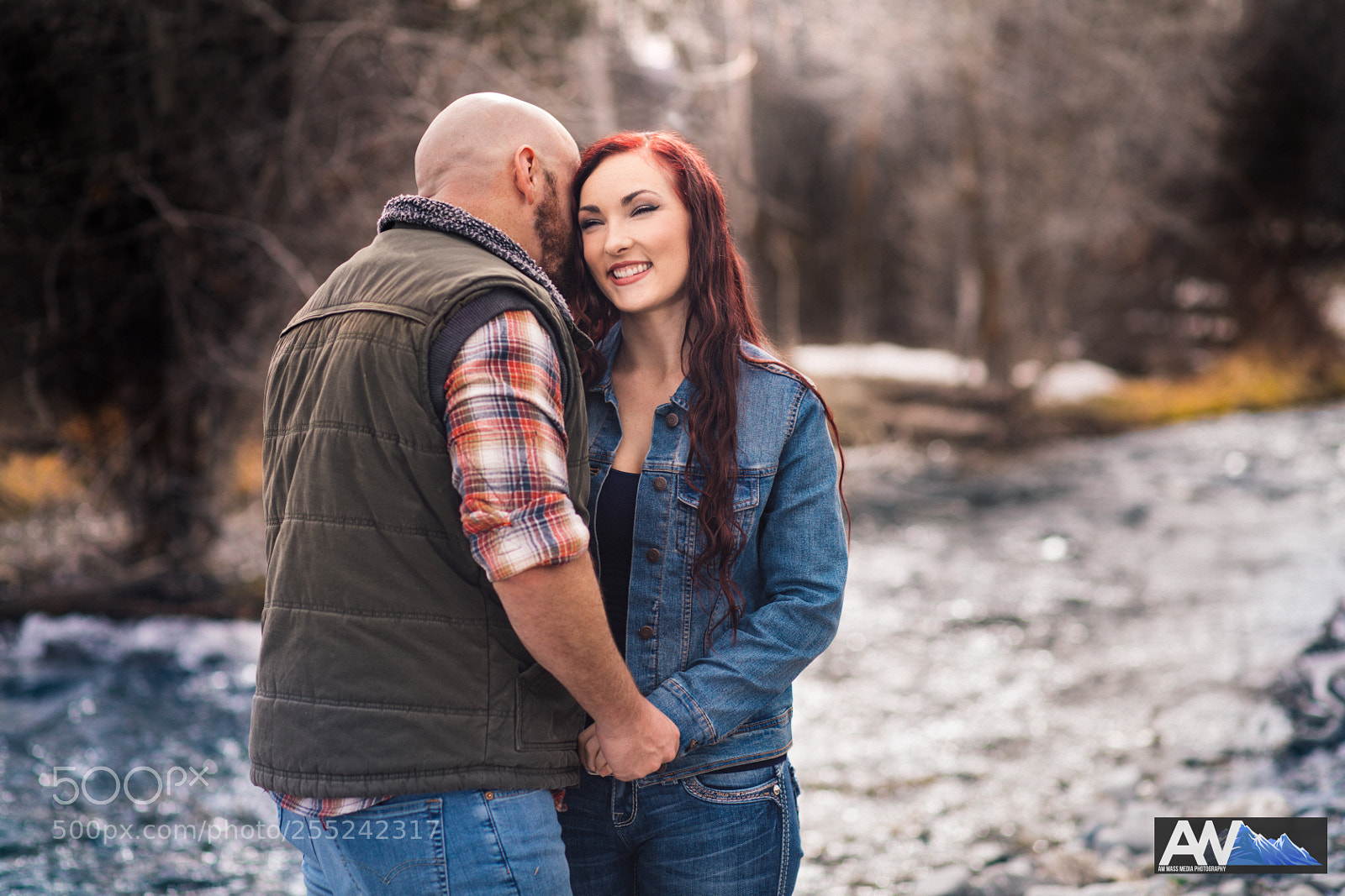 Canon EOS 5D Mark IV sample photo. In love photography