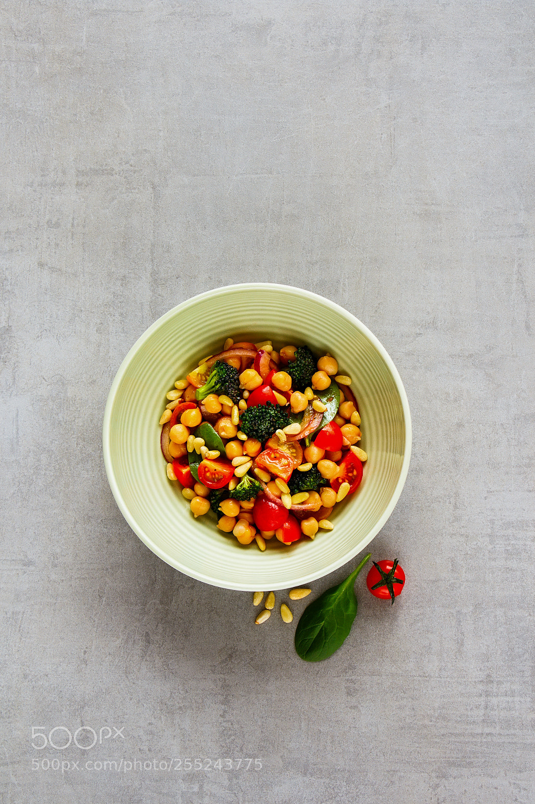 Canon EOS 700D (EOS Rebel T5i / EOS Kiss X7i) sample photo. Vegan salad bowl photography